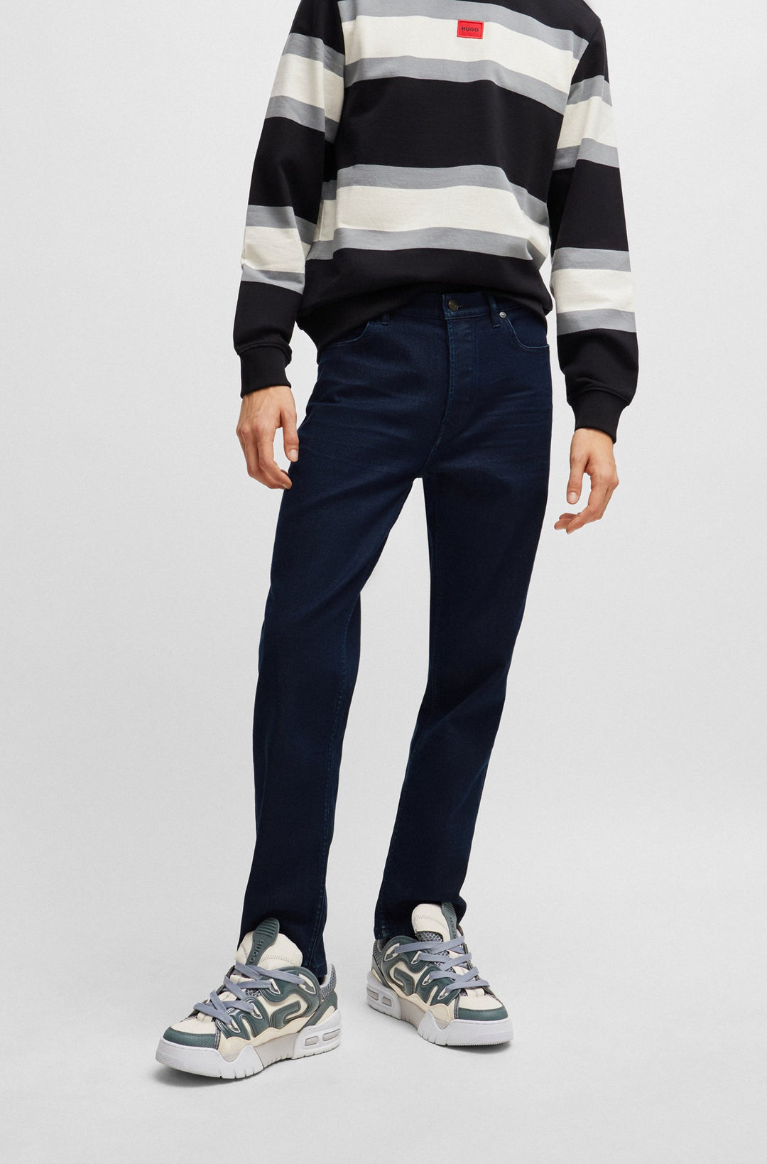 HUGO Tapered Fit Jeans in Cotton Mix - HUGO 634 10243508 08-50507849- Concorde Fashion#color_navy-401