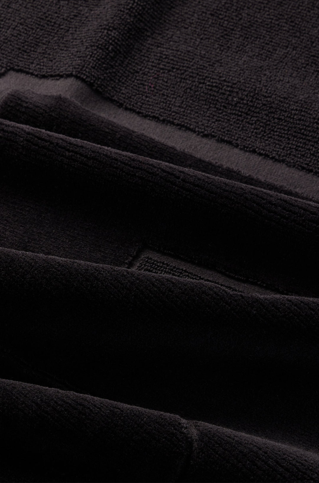 BOSS  Towels in Cotton - BEACH TOWEL TONI 10249702 01-50515766- Concorde Fashion#color_black-008