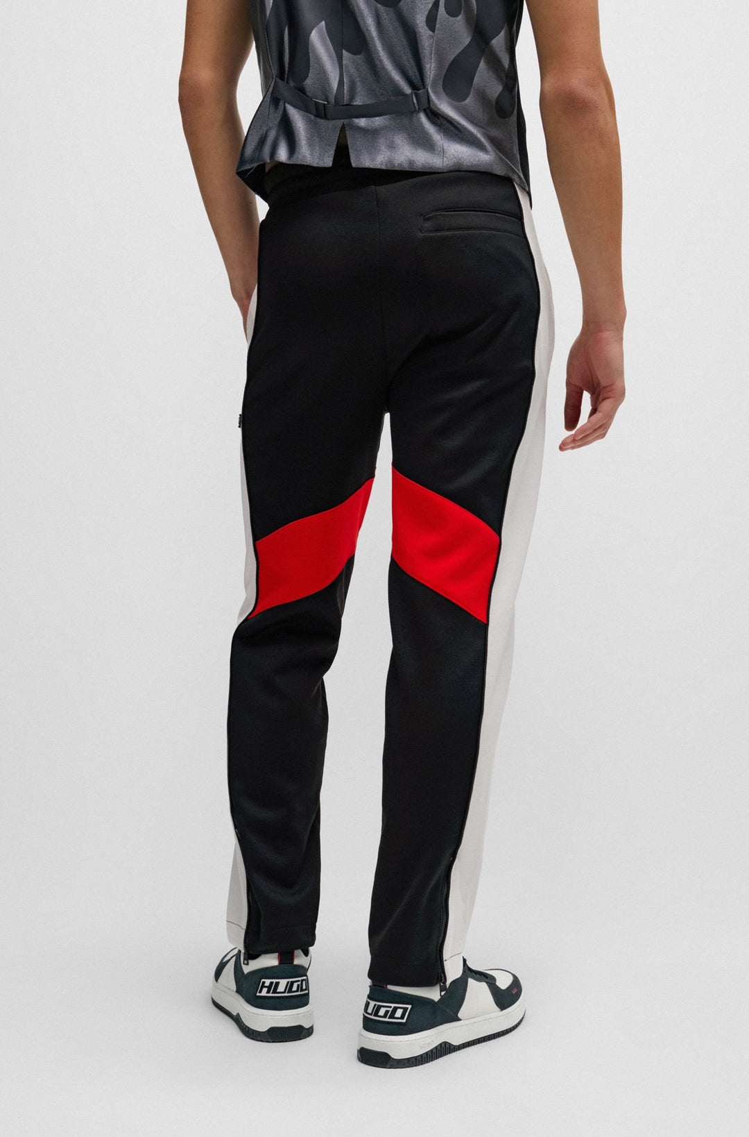 HUGO Relaxed Fit Jogging Pants in Polyester Mix - DENUDE 10249830 01-50512959- Concorde Fashion#color_black-001
