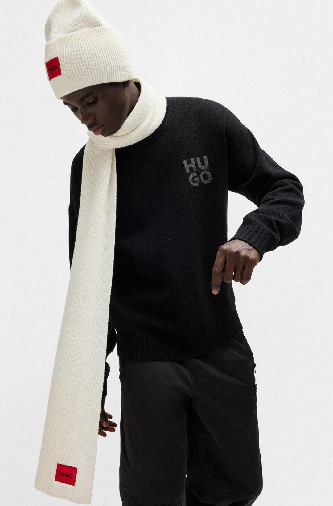 HUGO Scarves  in Wool Mix - ZAFF 6 10251113 01-50496020- Concorde Fashion#color_white-101