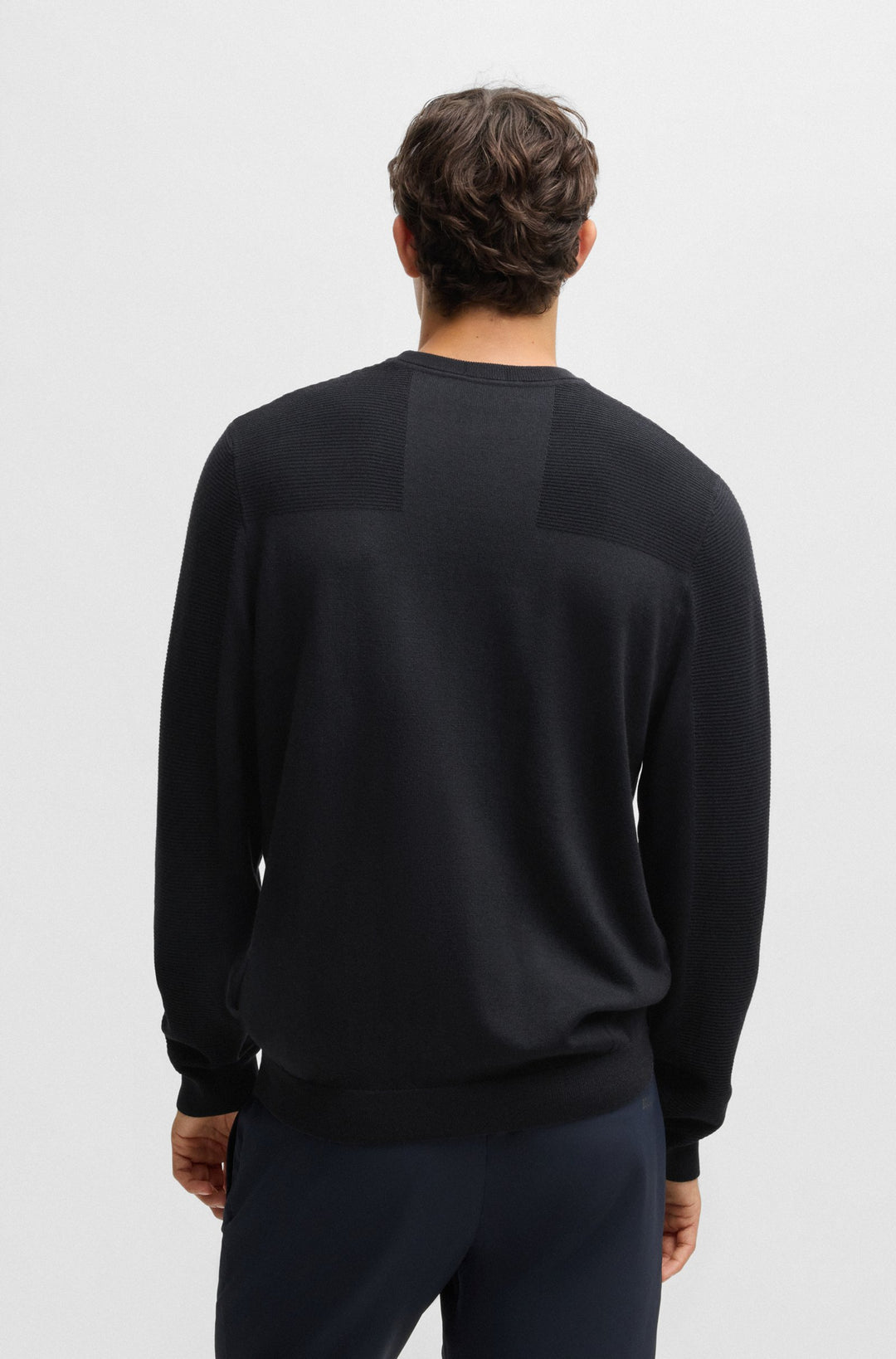BOSS Sweaters Regular Fit in Polyester Mix - MOMENTUM-X_CN 10252232 01-50498559- Concorde Fashion#color_navy-402