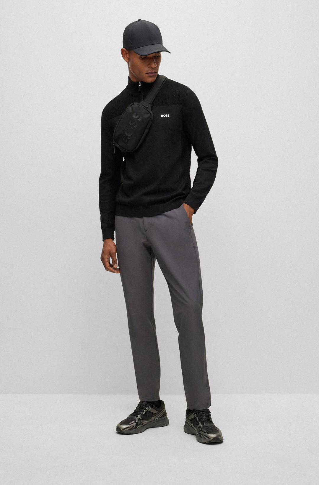 BOSS Regular Fit Sweaters in Wool Mix - MOMENTUM-X_QZ 10252233 01-50498560- Concorde Fashion#color_black-001