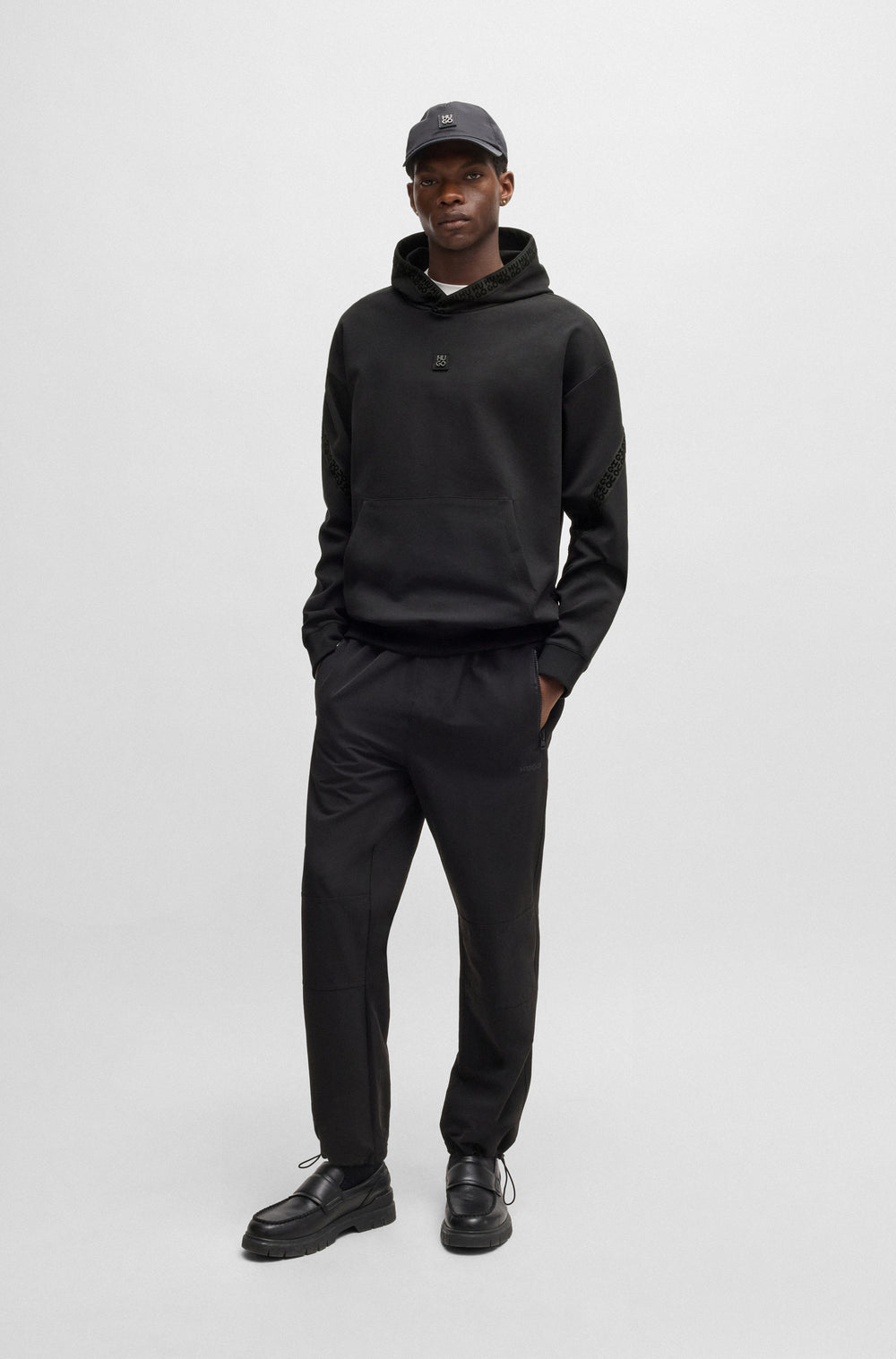 HUGO Hoodies Relaxed Fit in Cotton Mix - DAGARITO 10254770 01-50521429- Concorde Fashion#color_black-001