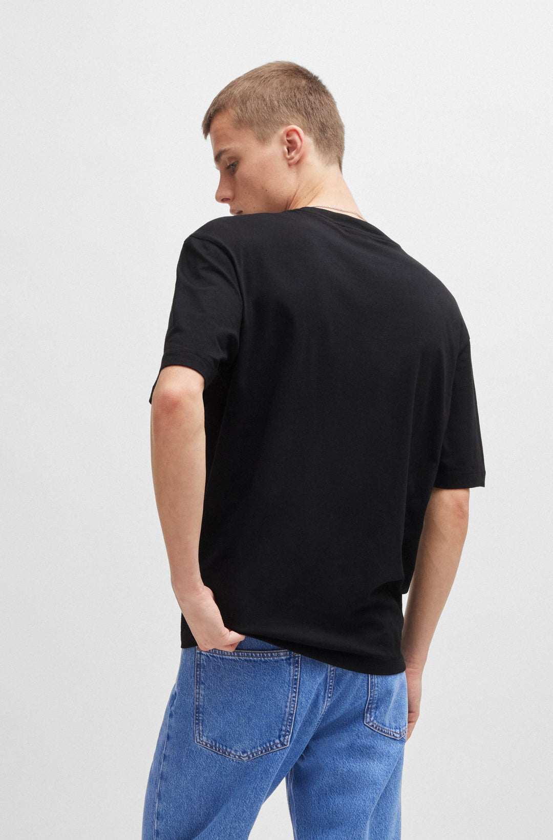HUGO T-Shirts Regular Fit in Cotton - NAKOREE 10256045 01-50519706- Concorde Fashion#color_black-001