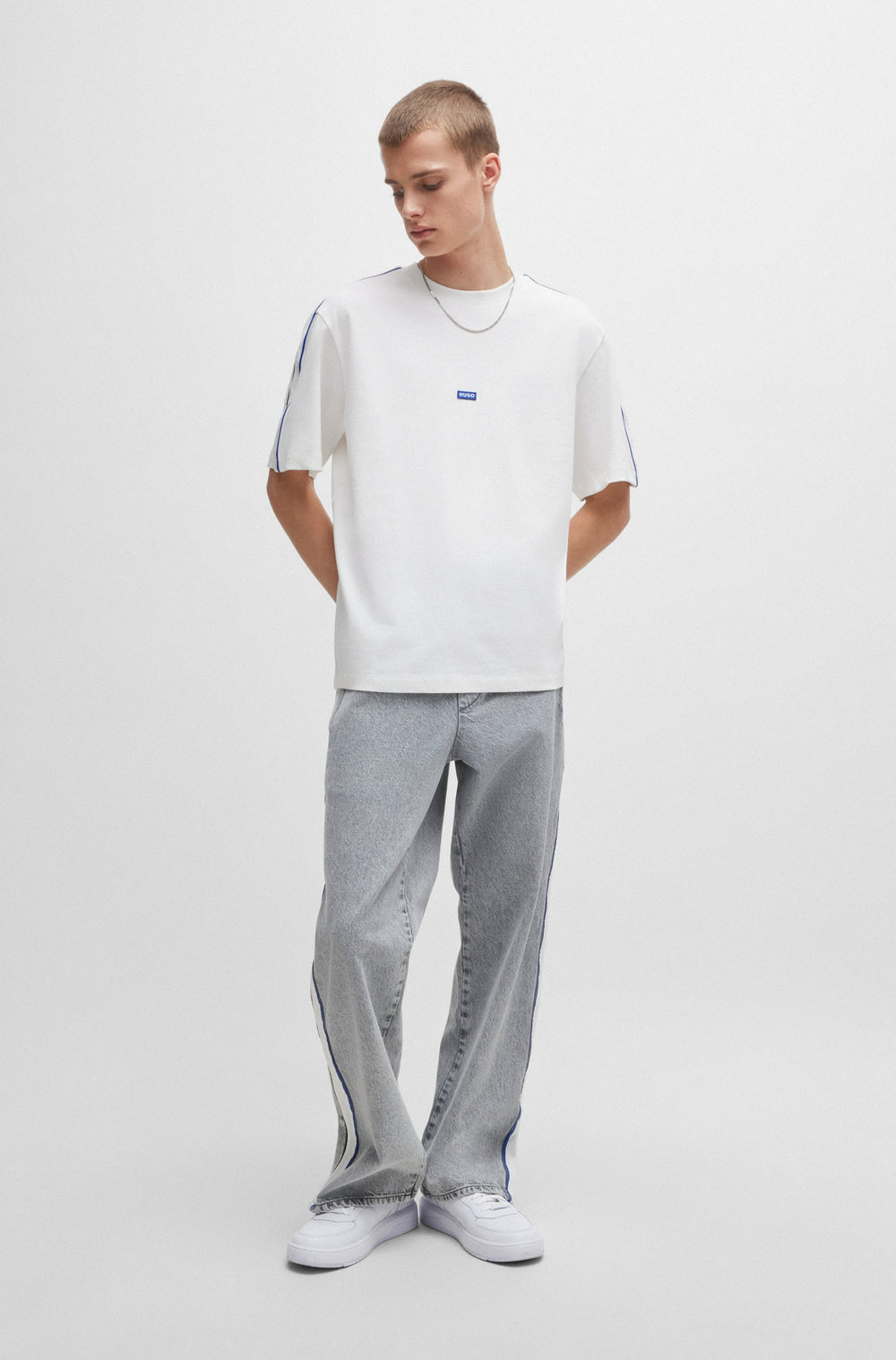 HUGO T-Shirts Regular Fit in Cotton - NELOY 10257318 01-50516980- Concorde Fashion#color_white-100