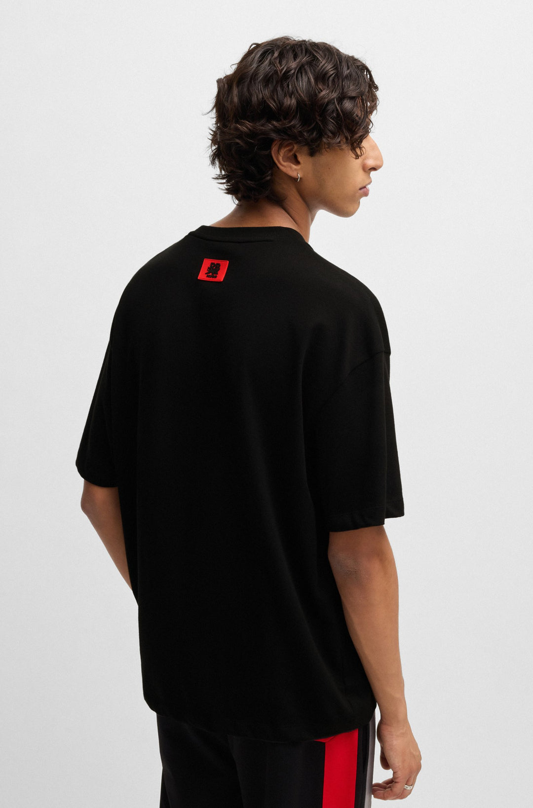 HUGO T-Shirts Oversize Fit in Cotton - DIT_RB 10257318 01-50530058- Concorde Fashion#color_black-001