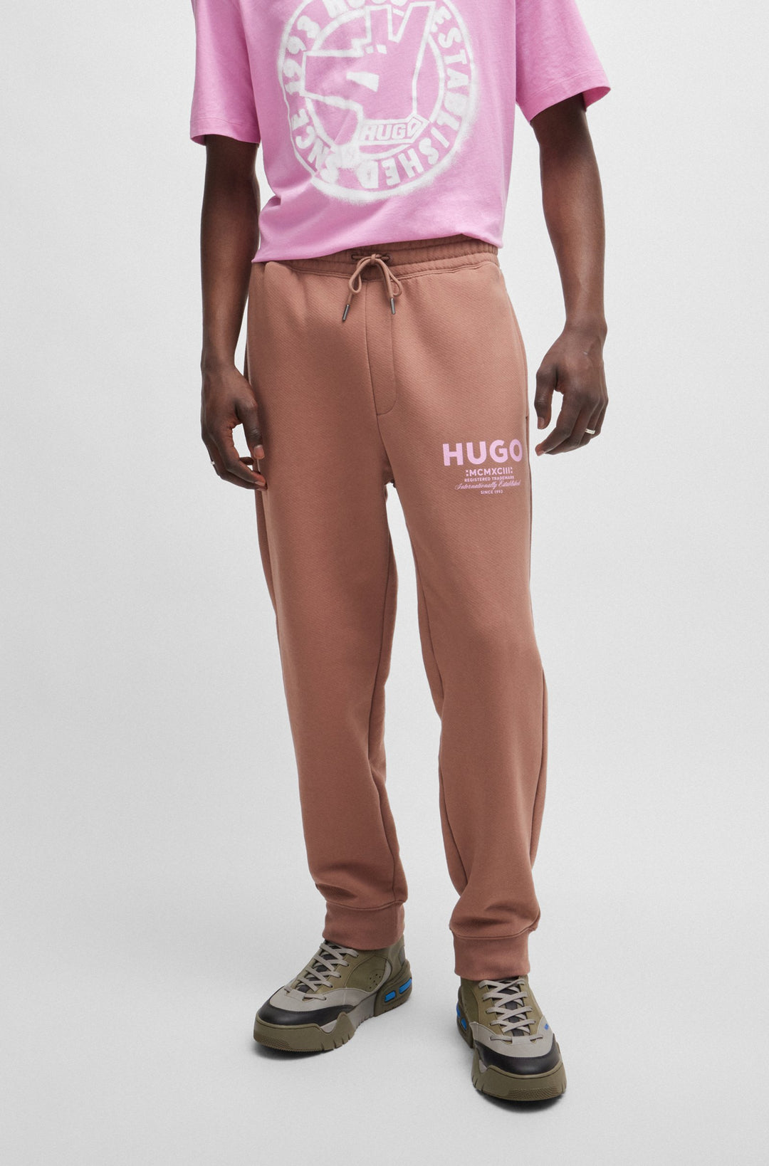 HUGO Jogging Pants Loose Fit in Cotton - NEVEZ 10257685 01-50510734- Concorde Fashion#color_brown-215