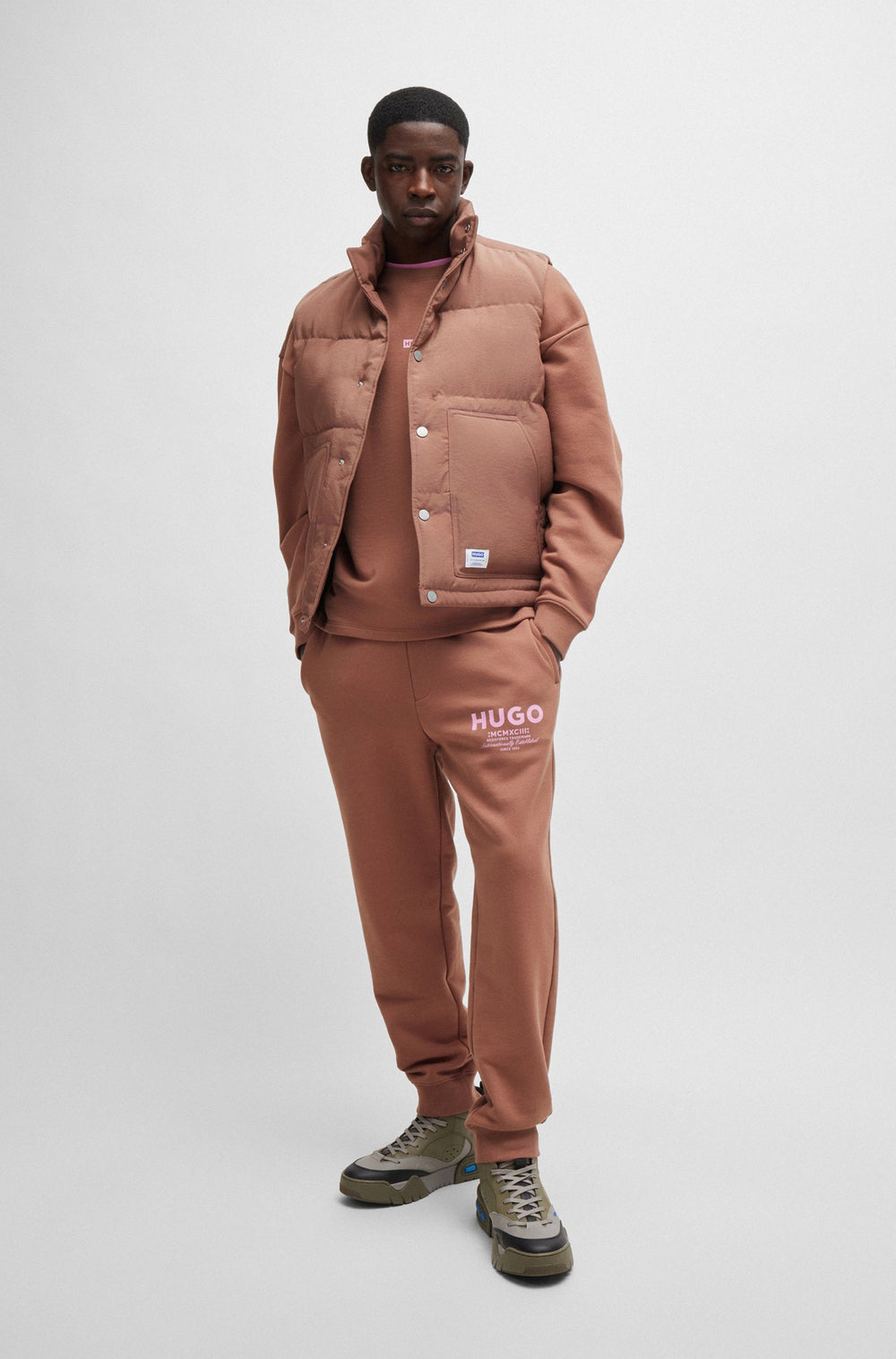 HUGO Jogging Pants Loose Fit in Cotton - NEVEZ 10257685 01-50510734- Concorde Fashion#color_brown-215