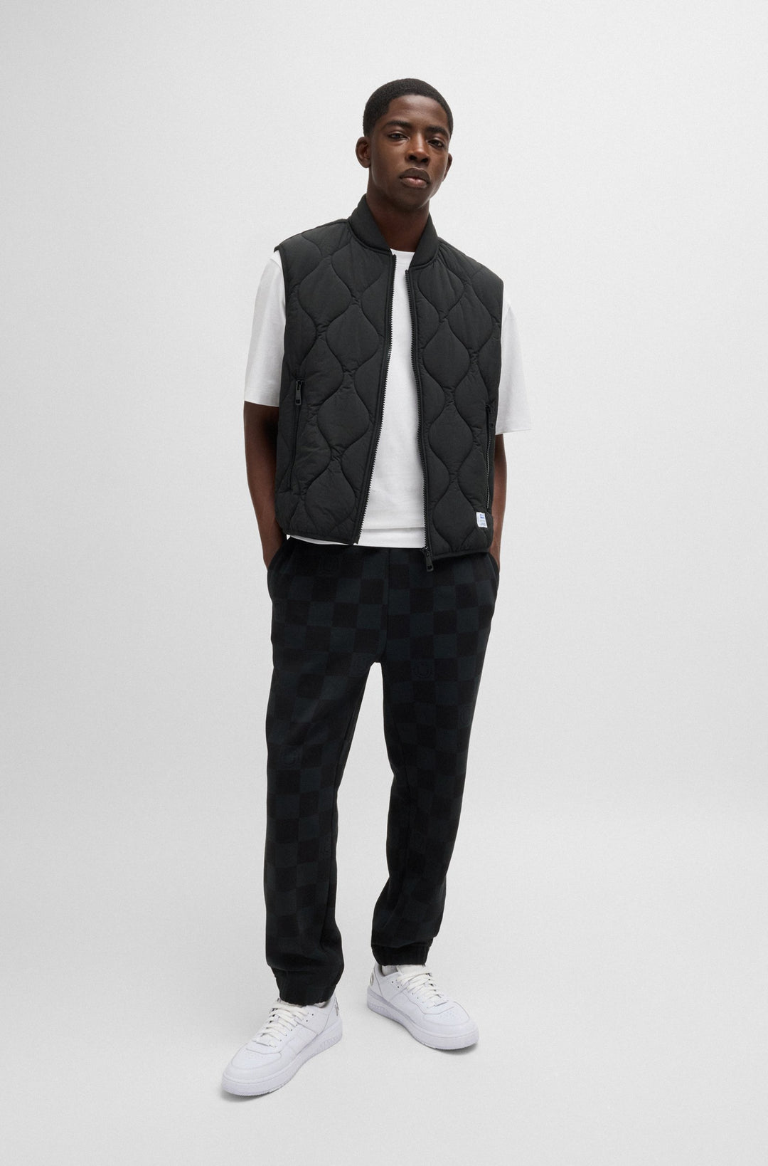 HUGO Vests Slim Fit in Nylon - BOHOTINO2421 10258050 01-50510243- Concorde Fashion#color_black-001