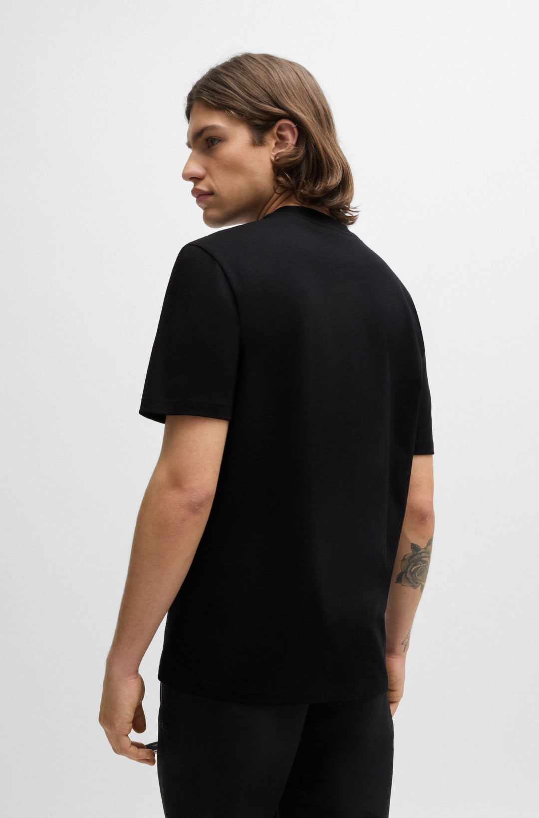 HUGO T-Shirts Regular Fit in Cotton - DIKOBRA 10260122 01-50519013- Concorde Fashion#color_black-001