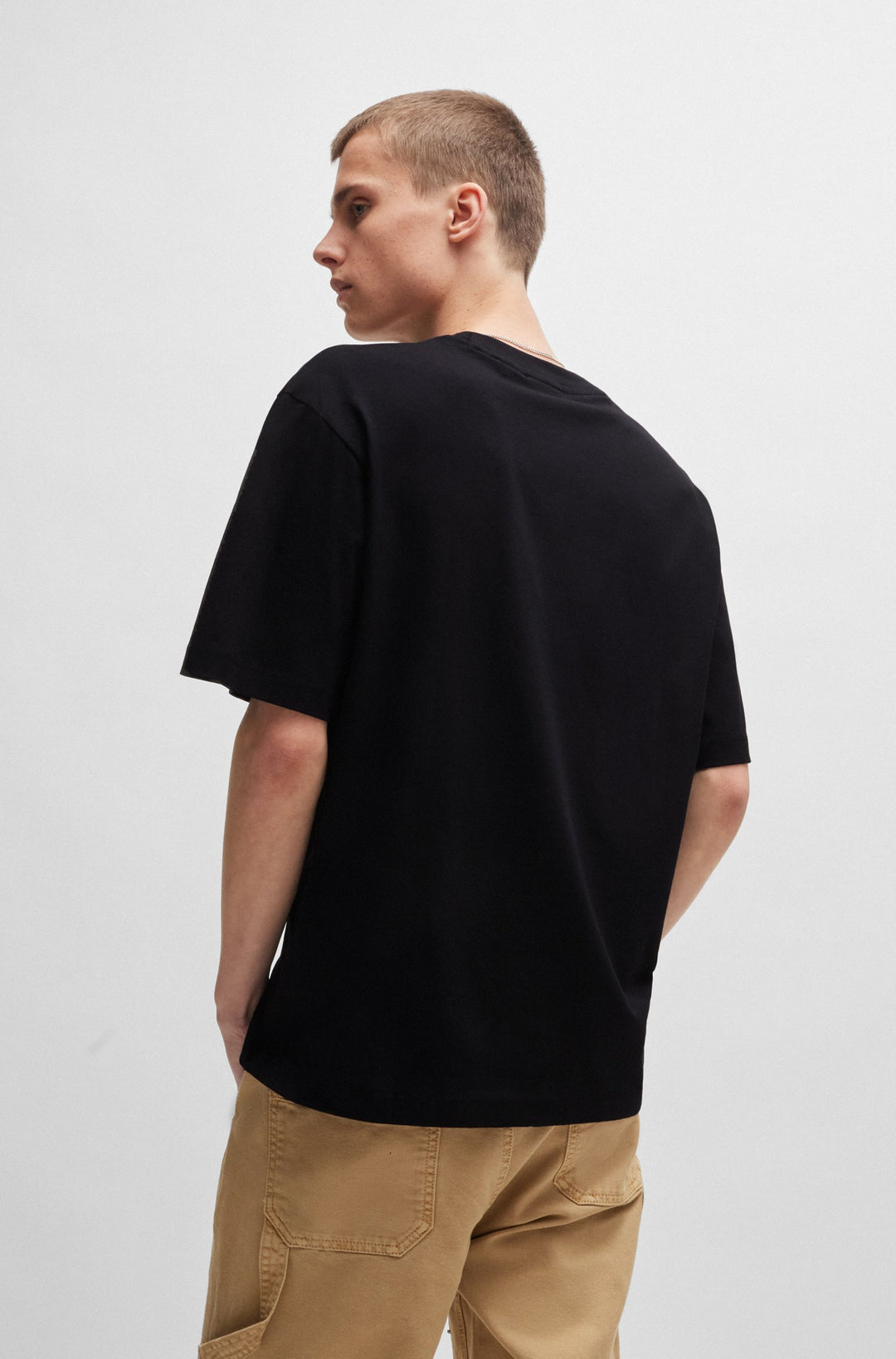 HUGO T-Shirts Regular Fit in Cotton - NALUMBER 10260122 01-50519328- Concorde Fashion#color_black-001