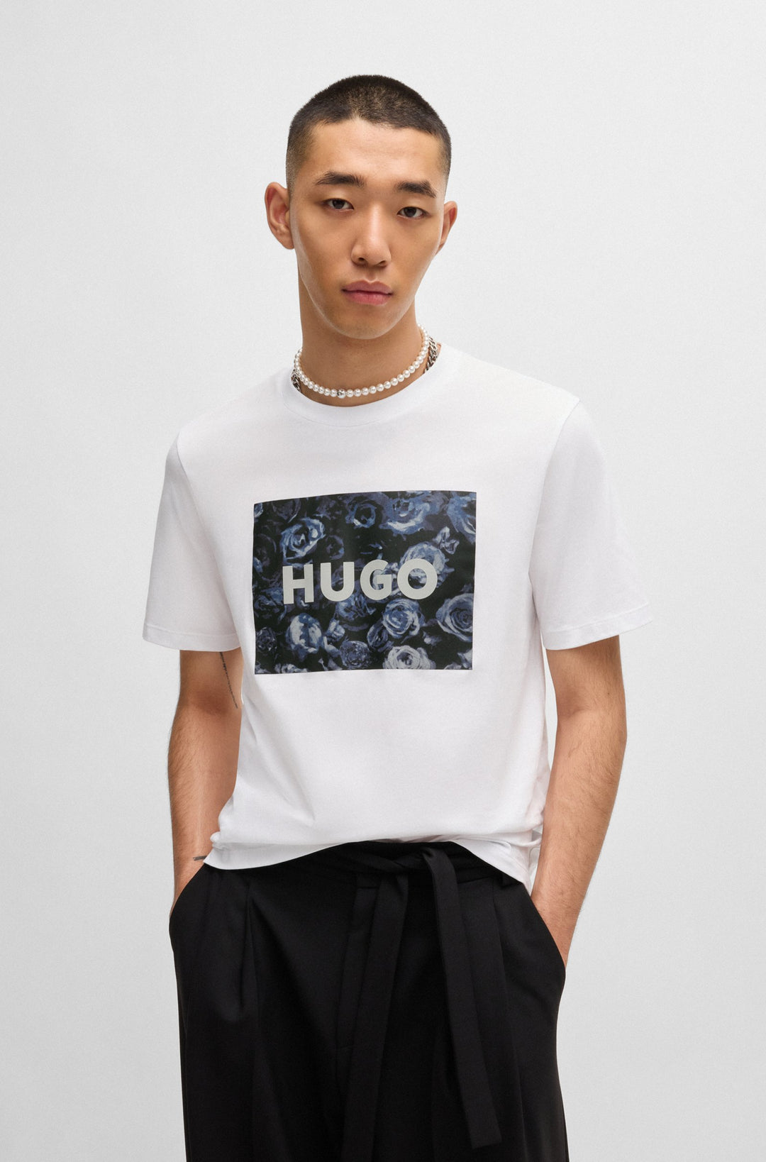 HUGO T-Shirts Regular Fit in Cotton - DULIVE_U244 10260122 01-50523999- Concorde Fashion#color_white-100
