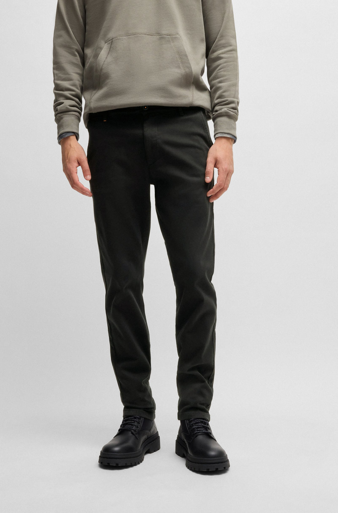 BOSS Trousers Slim Fit in Cotton Mix - CHINO_SLIM 10260139 01-50518468- Concorde Fashion#color_black-001