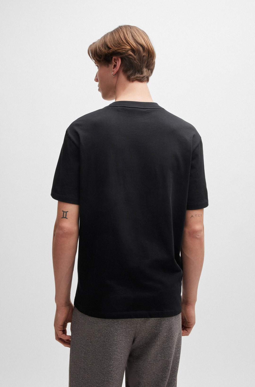 HUGO T-Shirts Relaxed Fit in Cotton - DABLUMO 10261710 01-50516711- Concorde Fashion#color_black-001