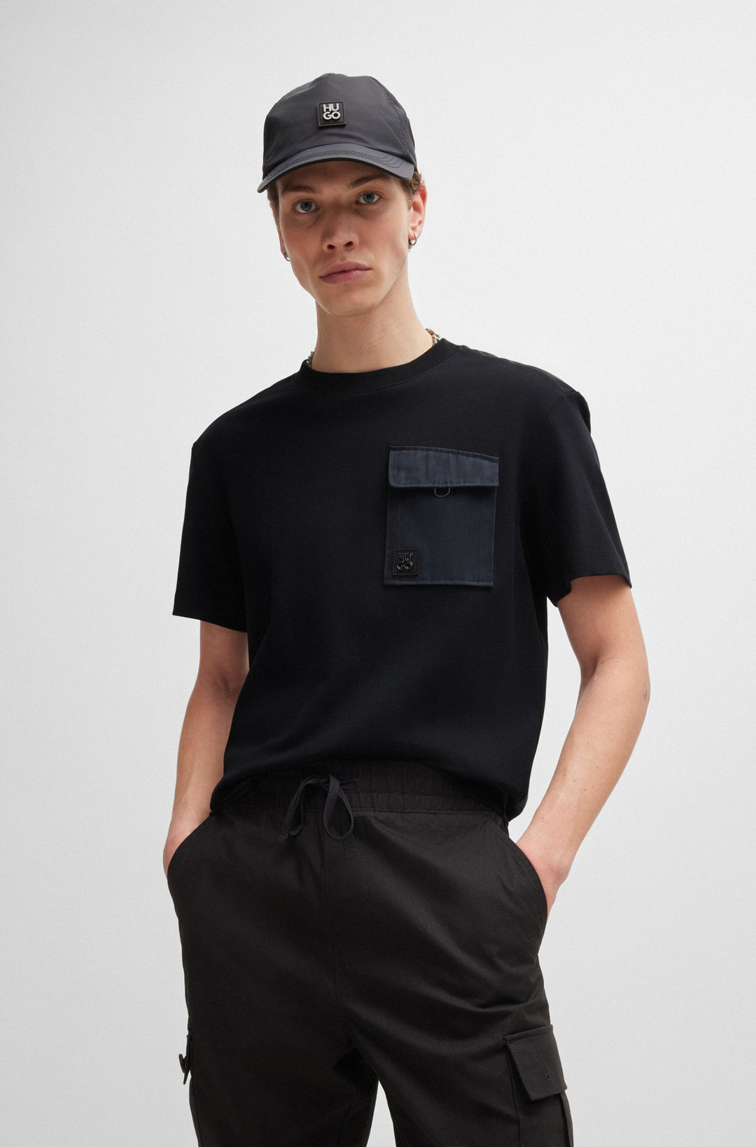 HUGO T-Shirts Relaxed Fit in Cotton - DABIENO 10261766 01-50517637- Concorde Fashion#color_black-001