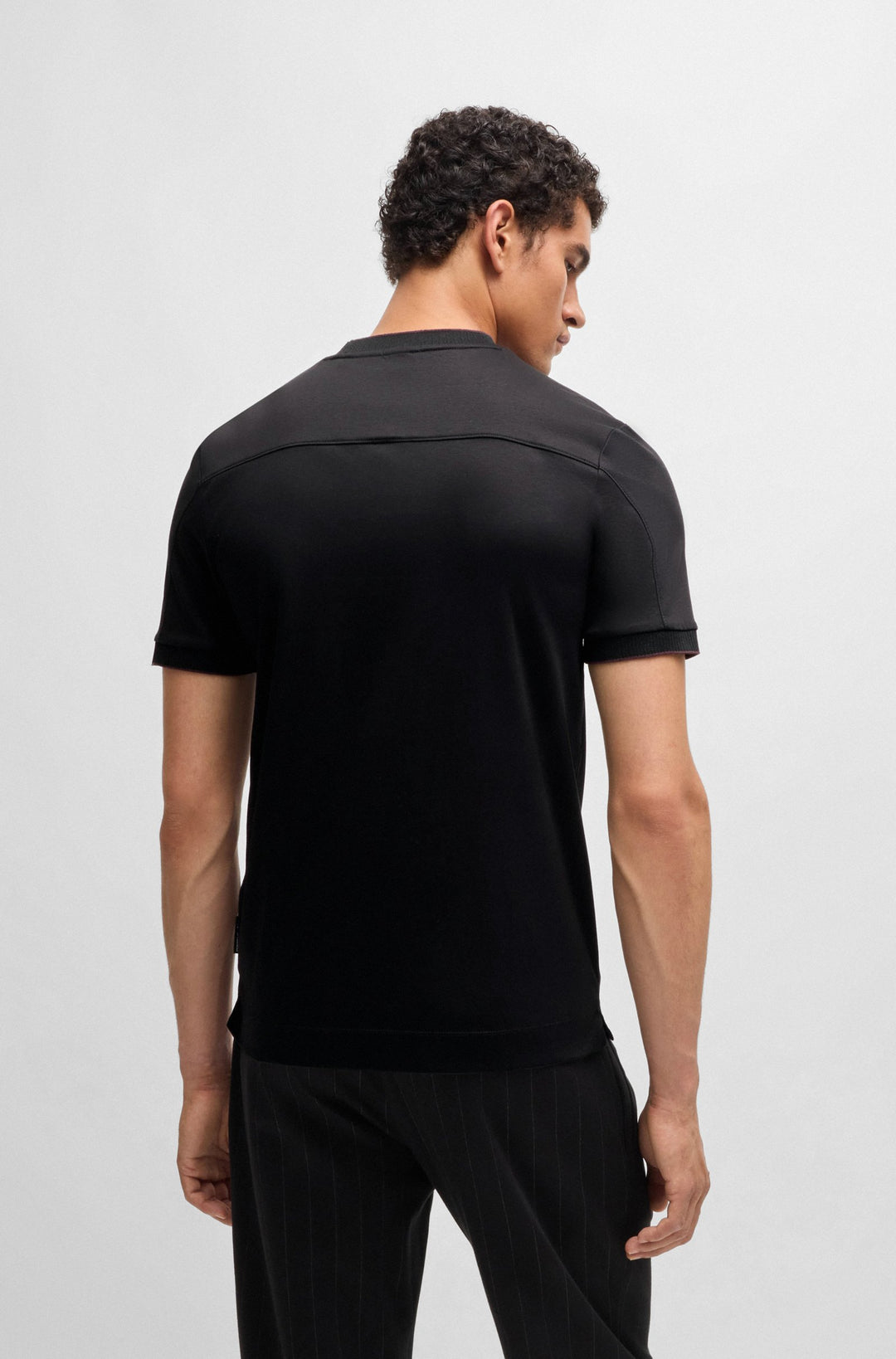 BOSS T-Shirts Regular Fit in Cotton - H-THOMPSON 40_PS 10262914 01-50518631- Concorde Fashion#color_black-001