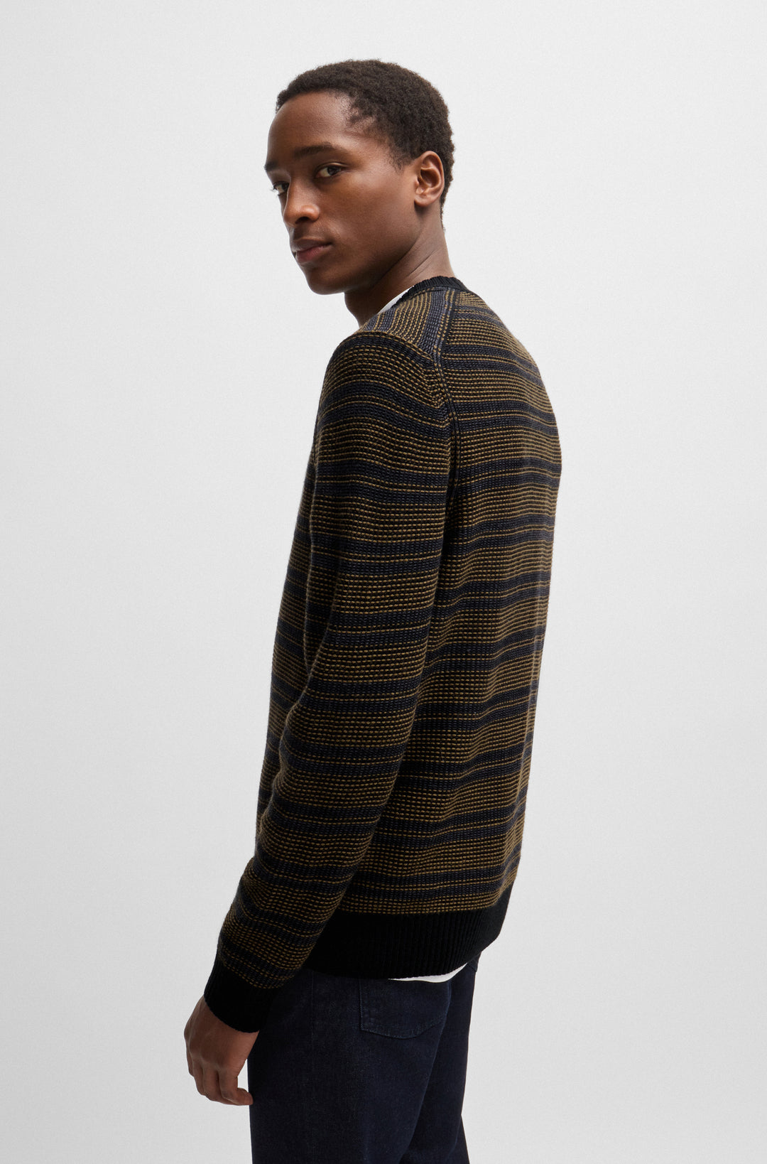BOSS Sweaters Regular Fit in Wool Mix - AMODERO 10263269 01-50523539- Concorde Fashion#color_black-001