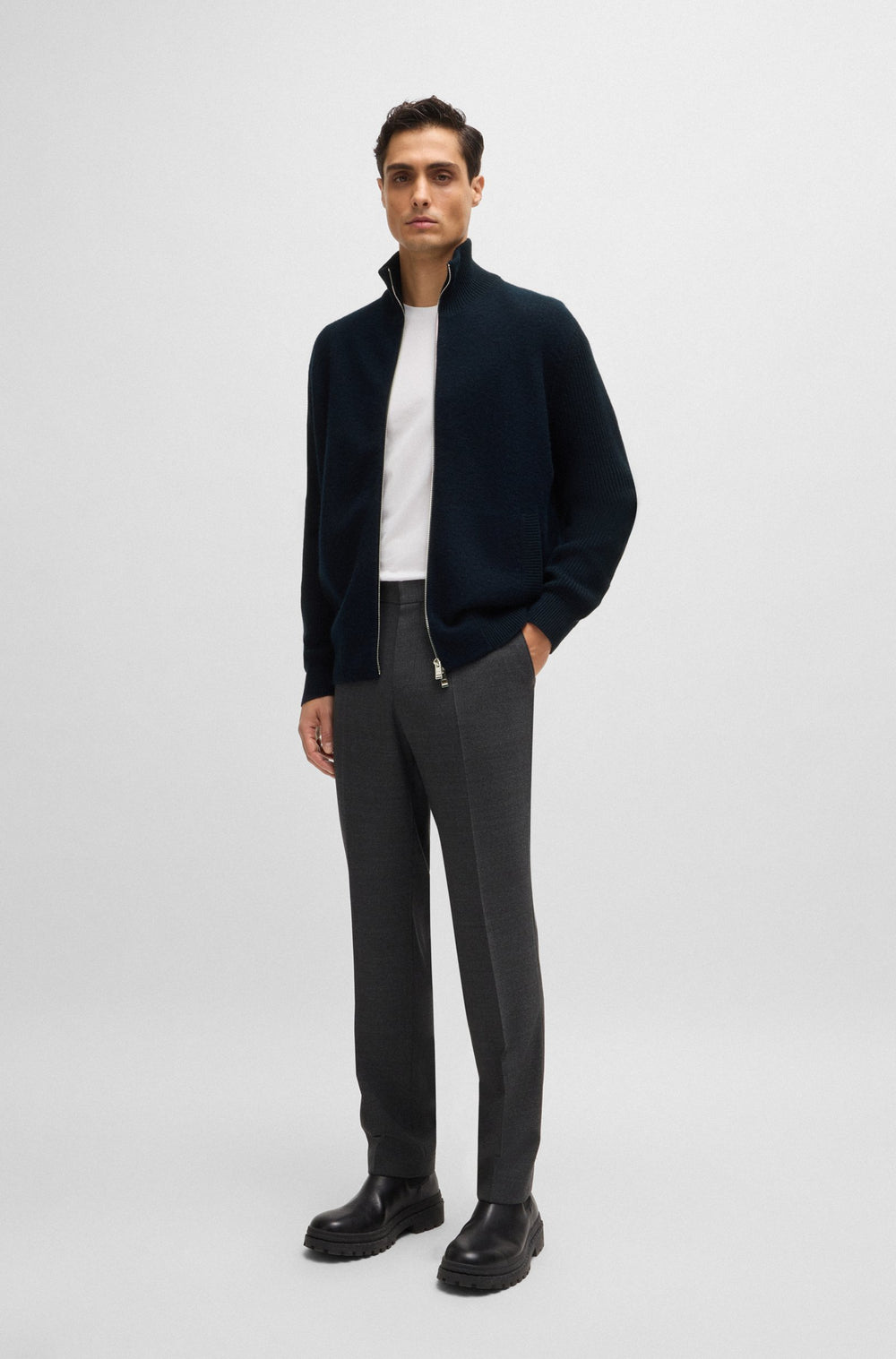 BOSS Sweaters Regular Fit in Cotton Mix - H-EMERAVIGLIO 10265533 01-50526839- Concorde Fashion#color_navy-404