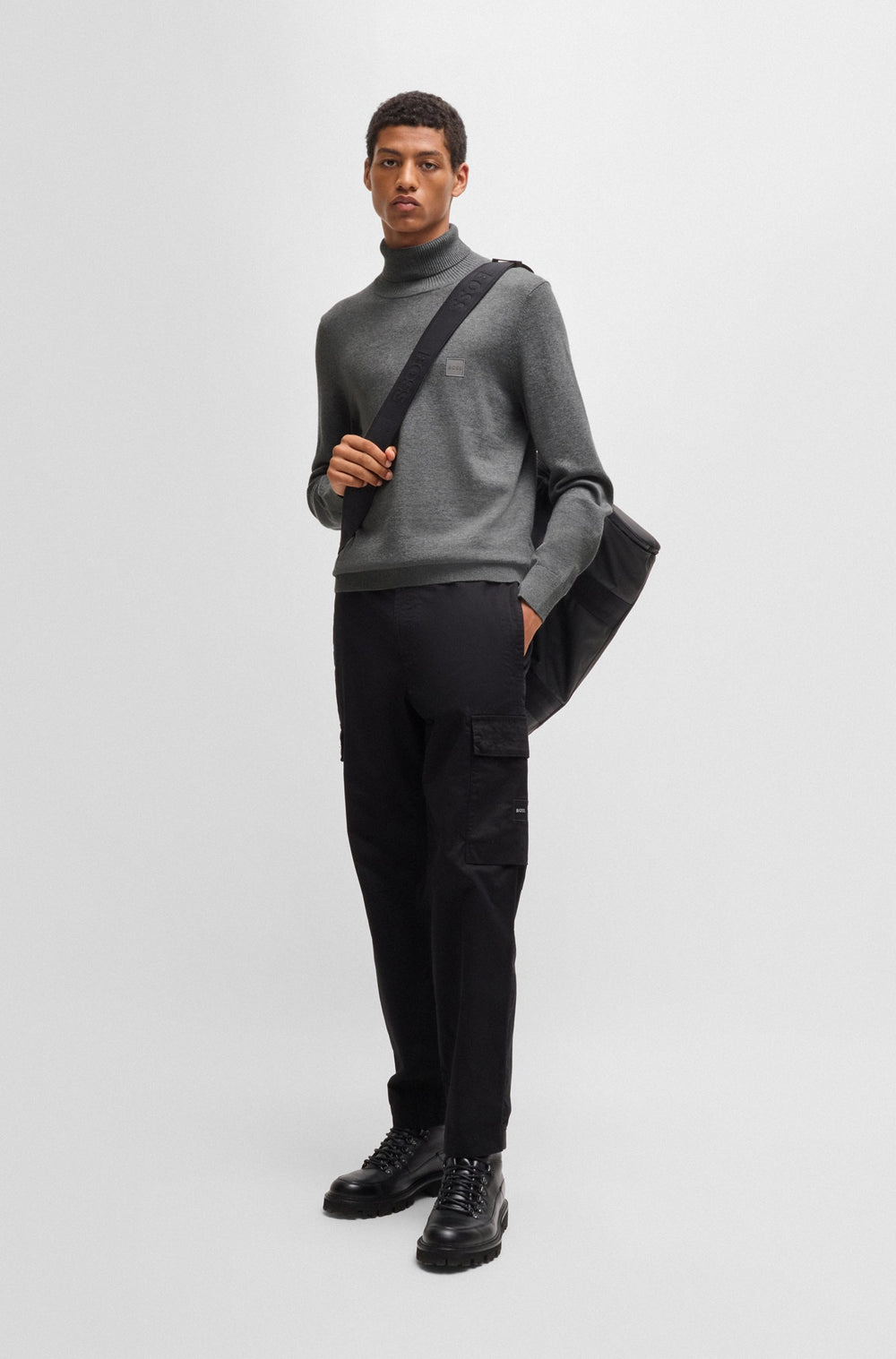 BOSS Sweaters Regular Fit in Cotton Mix - AKIRO_S 10265865 01-50527573- Concorde Fashion#color_grey-051