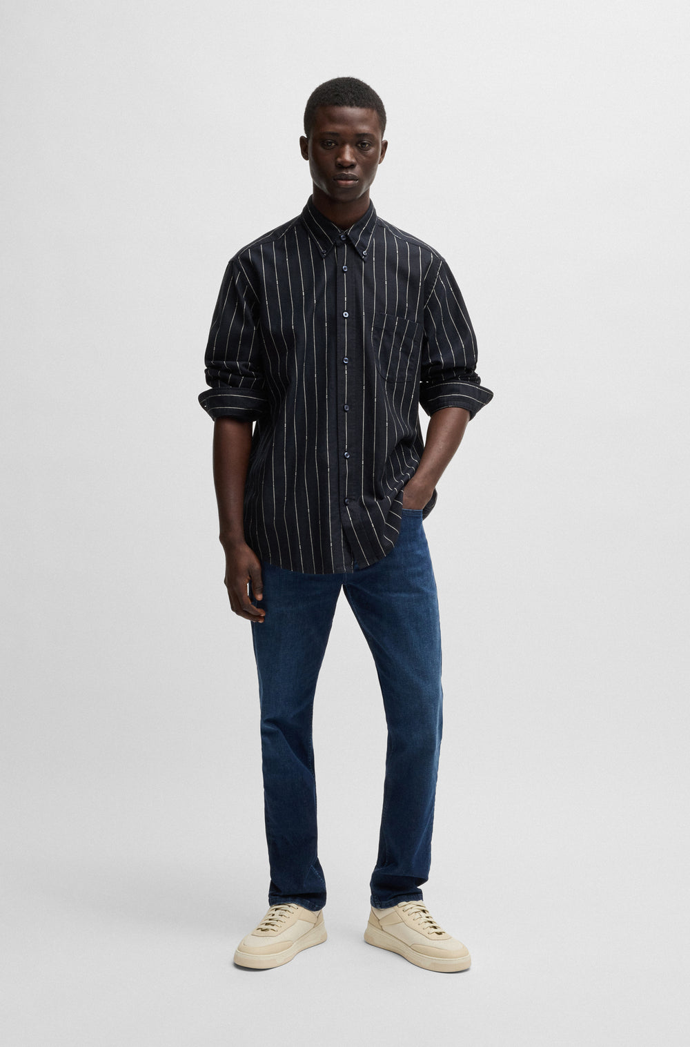 BOSS Casual Shirts Relaxed Fit in Cotton Mix - LAMBEY_2_M 10267881 01-50538296- Concorde Fashion#color_navy-405