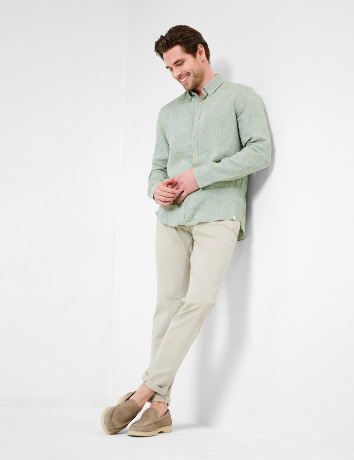 Brax  Casual Shirts in Linen - DIRK U 44-3508 (744 197 00)- Concorde Fashion#color_green-31