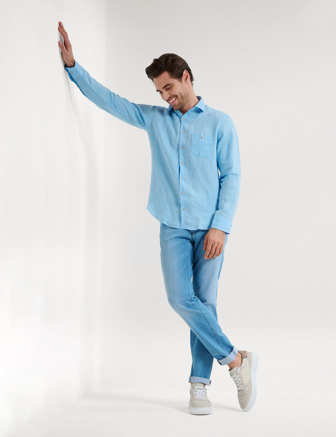 Brax  Casual Shirts in Linen - HAROLD U 44-3738 (744 262 00)- Concorde Fashion#color_blue-28