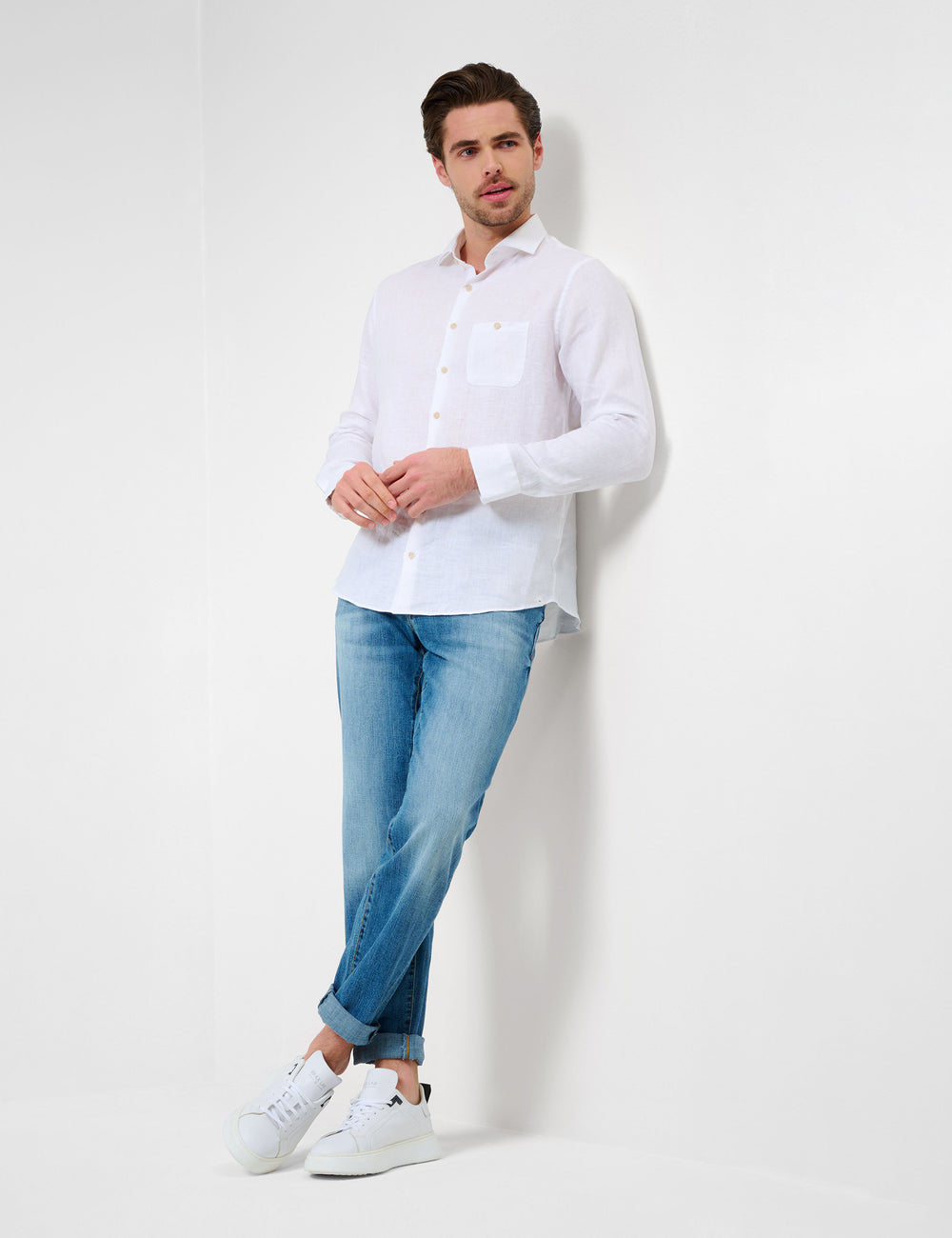 Brax  Casual Shirts in Linen - HAROLD U 44-3738 (744 262 00)- Concorde Fashion#color_white-99