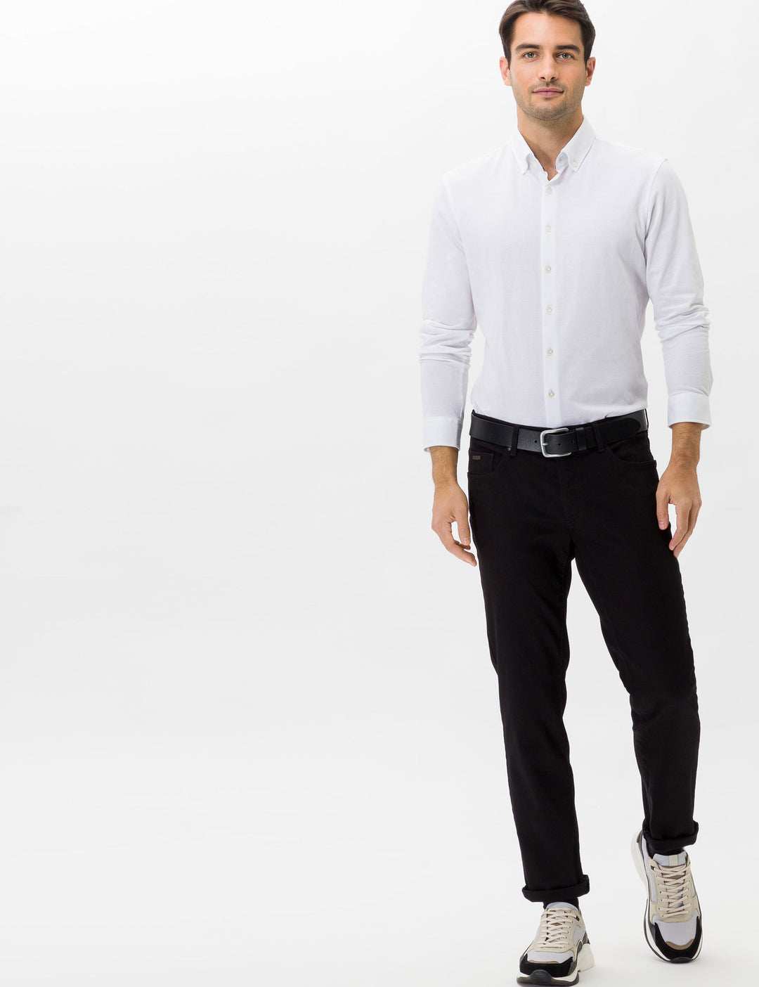 Brax Modern Fit Jeans in Cotton Mix - CADIZ 80-0070 (079 607 20)- Concorde Fashion#color_black-01