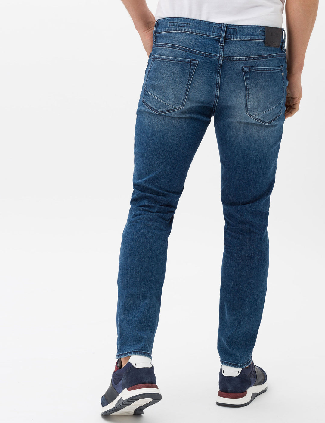 Brax Modern Fit Jeans in Cotton Mix - CHUCK 80-6460 (079 530 20)- Concorde Fashion#color_blue-26