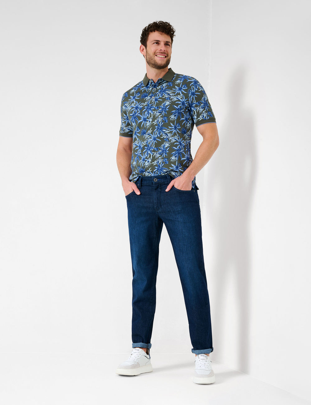 Brax  Jeans in Cotton Mix - CADIZ 81-7128 (079 507 20)- Concorde Fashion#color_navy-23