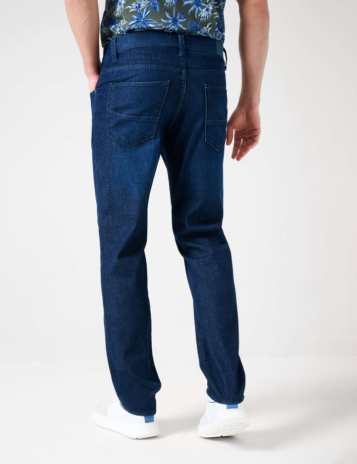 Brax  Jeans in Cotton Mix - CADIZ 81-7128 (079 507 20)- Concorde Fashion#color_navy-23