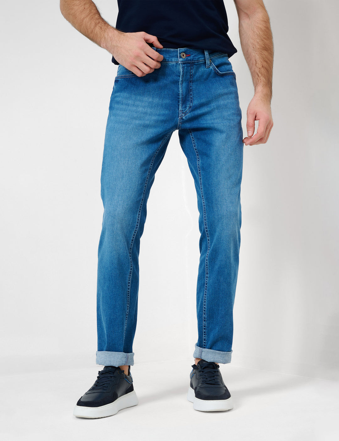 Brax  Jeans in Cotton Mix - CHUCK 84-6468 (079 530 20)- Concorde Fashion#color_blue-28