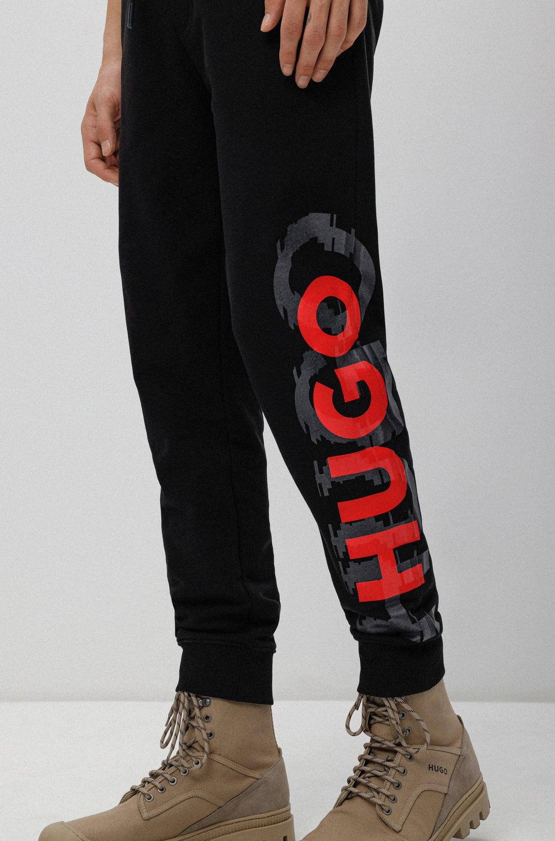 HUGO Regular Fit Jogging Pants in cotton - DARLOWE 10217099 01-50468272 - Concorde Fashion#color_black-001